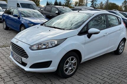 Ford Fiesta 93.237 km 2.799 € MÜNCHEN 81243