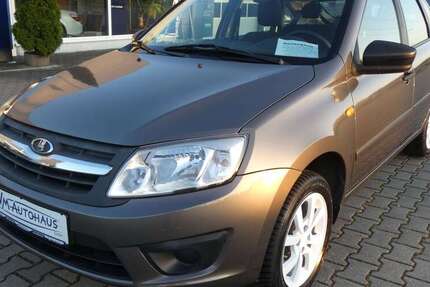 Lada Granta 41.529 km 6.950 &euro; Lödla 04617