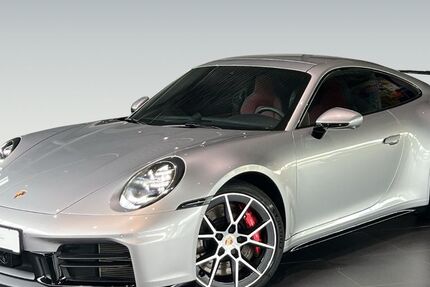 Porsche 992 5.700 km 164.880 &euro; Freiburg 79115