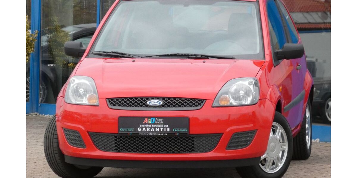 Ford Fiesta 154.000 km 2.490 &euro; Marienmünster 37696