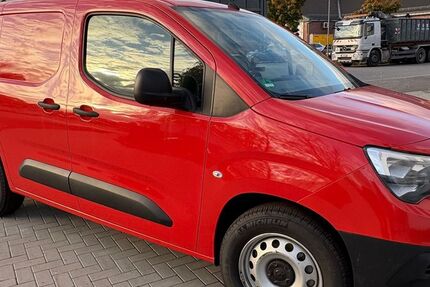 Opel Combo 1.580 km 15.950 € Berlin 12357