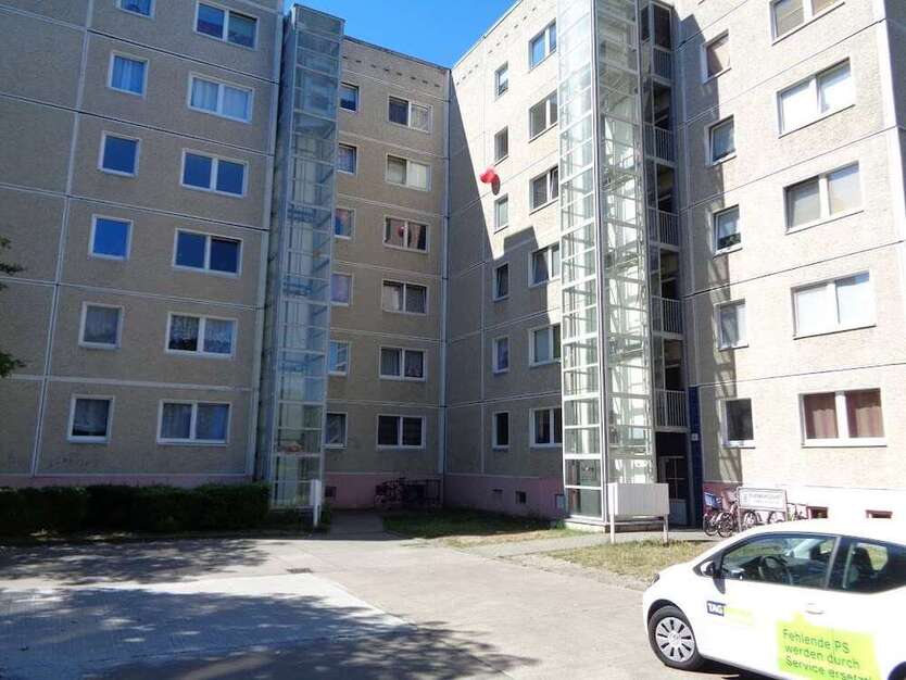 Wohnung zum Mieten in Brandenburg an der Havel 468 € 67.3 m²