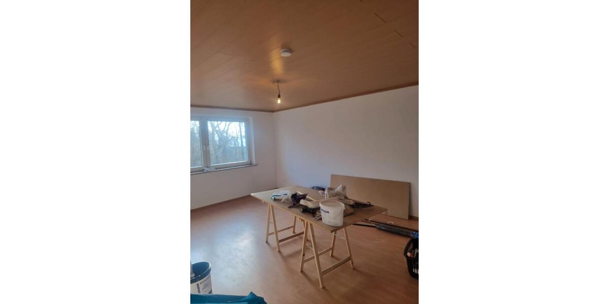 Etagenwohnung Idar-Oberstein Oberstein - 3 Zimmer, 84 m&sup2;, 85.000&euro; | Angebot:27042570