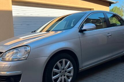 VW Jetta 172.730 km 4.500 &euro; Leipzig 04356