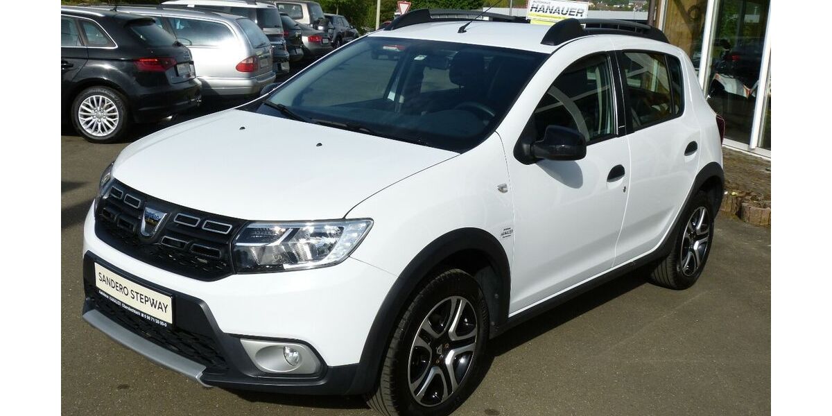 Dacia Sandero 42.800 km 11.900 &euro; Oberviechtach 92526