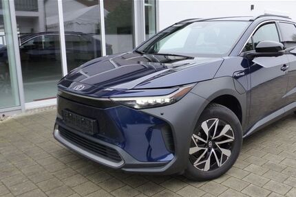 Toyota bZ4X 43.730 km 27.500 &euro; Bad Gögging 93333