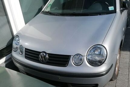VW Polo 97.000 km 2.800 &euro; friedrichsdorf 61381