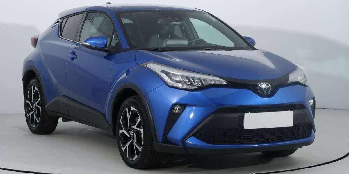 Toyota C-HR 8.000 km 18.790 &euro; München 80687