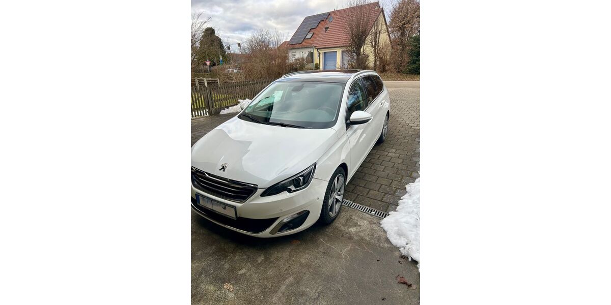 Peugeot 308 109.000 km 11.900 &euro; Erdweg 85253
