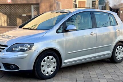 VW Golf 127.999 km 7.299 &euro; Norderstedt 22848