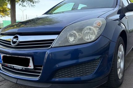 Opel Astra 135.000 km 1.999 &euro; Lahr 77933