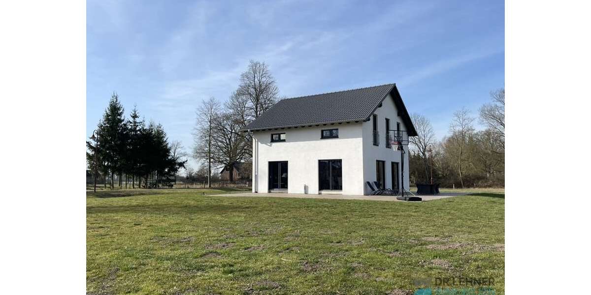 Haus zum Kaufen in Wahrenberg 389.000 € 140 m² 5 zimmer