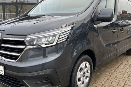 Renault Trafic 22.652 km 37.450 &euro; Braunschweig 38124