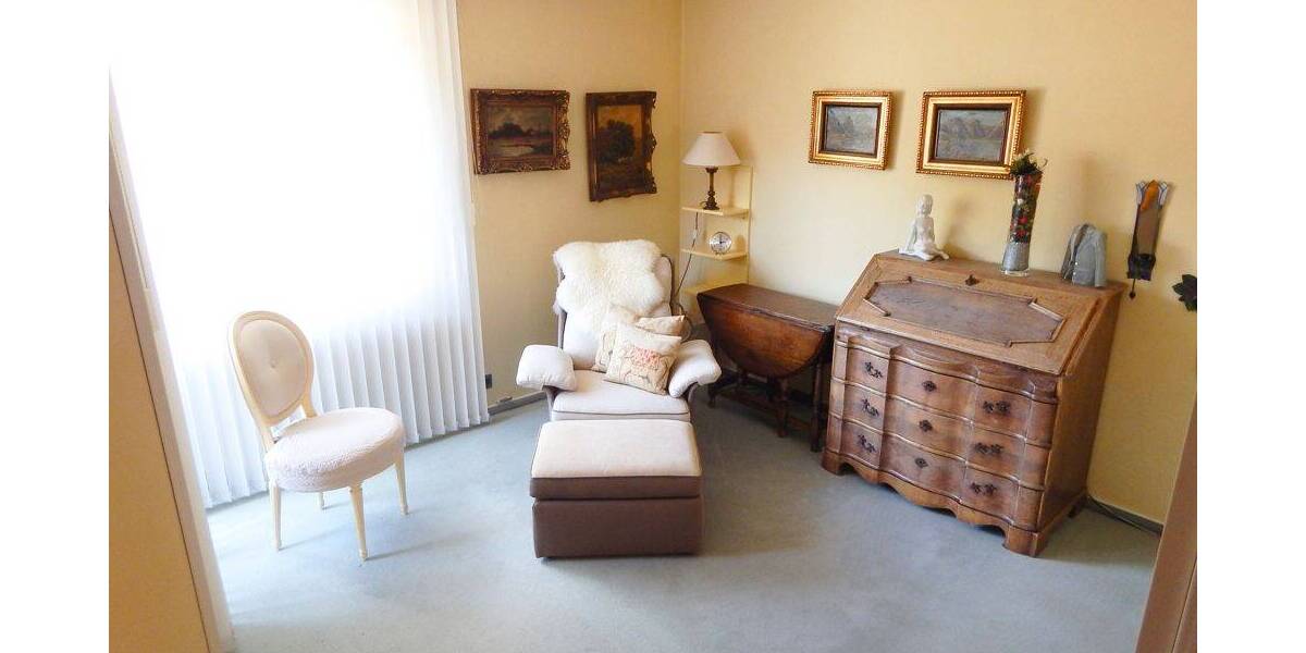 Reihenmittelhaus Düsseldorf Hellerhof - 6 Zimmer, 157 m&sup2;, 599.000&euro; | Angebot:26843922