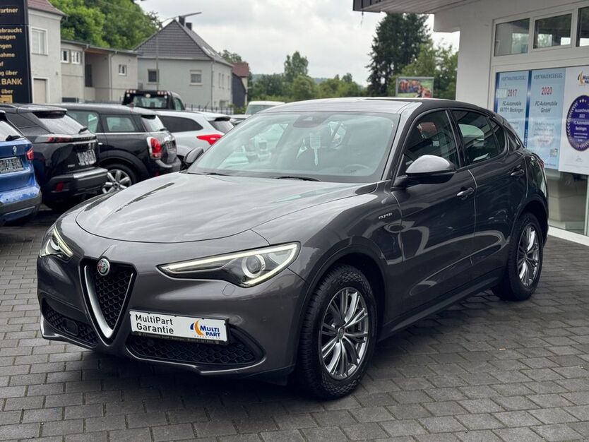 Alfa Romeo Stelvio 108.721 km 23.900 € Beckingen 66701