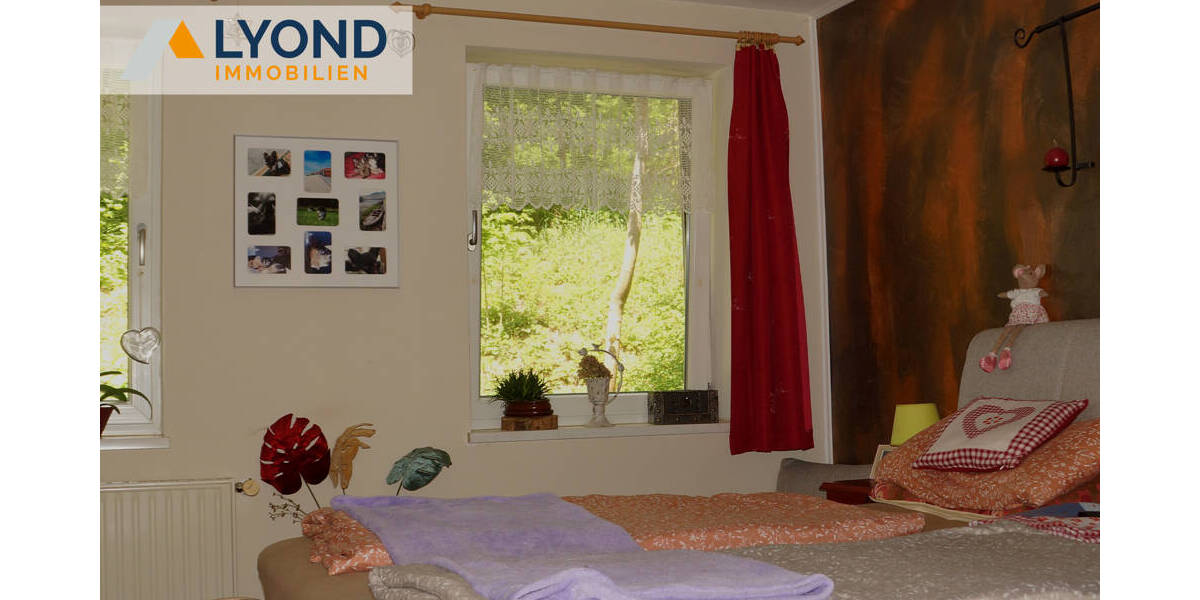 Etagenwohnung Suhl - 5 Zimmer, 135 m&sup2;, 175.000&euro; | Angebot:25819981