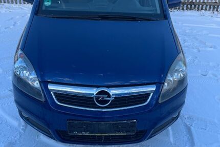 Opel Zafira 170.919 km 1.099 &euro; München 81737