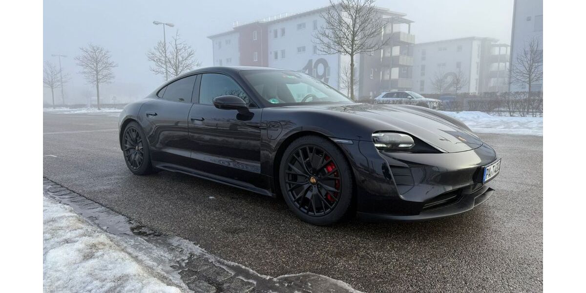 Porsche Taycan 75.000 km 69.000 &euro; Burghausen 84489