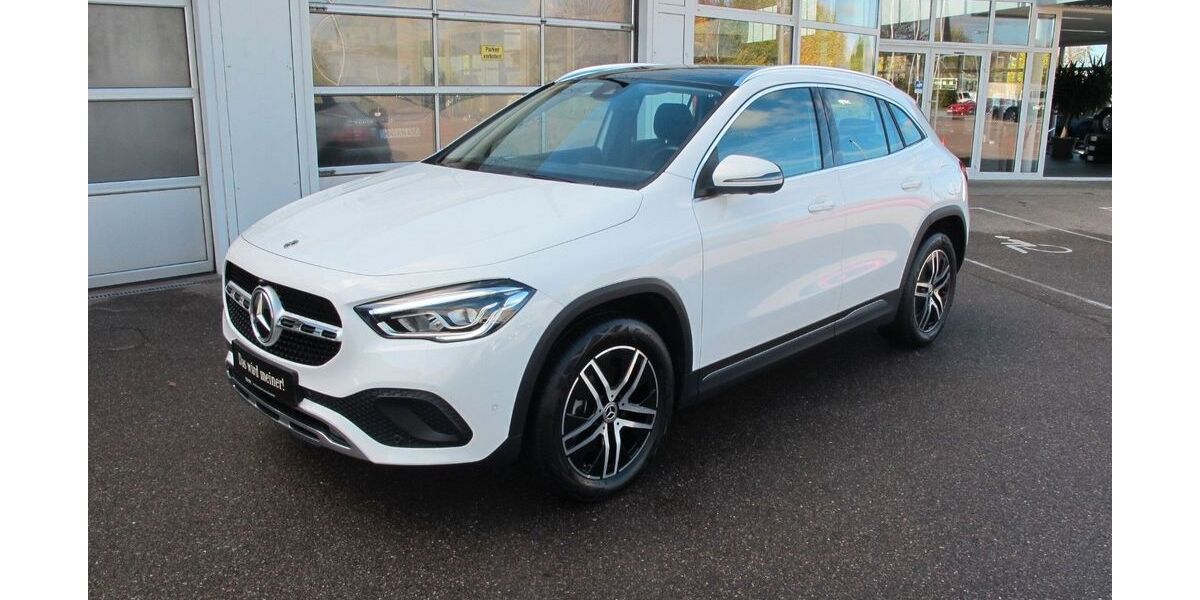Mercedes-Benz GLA 250 31.000 km 32.900 &euro; Bönnigheim 74357