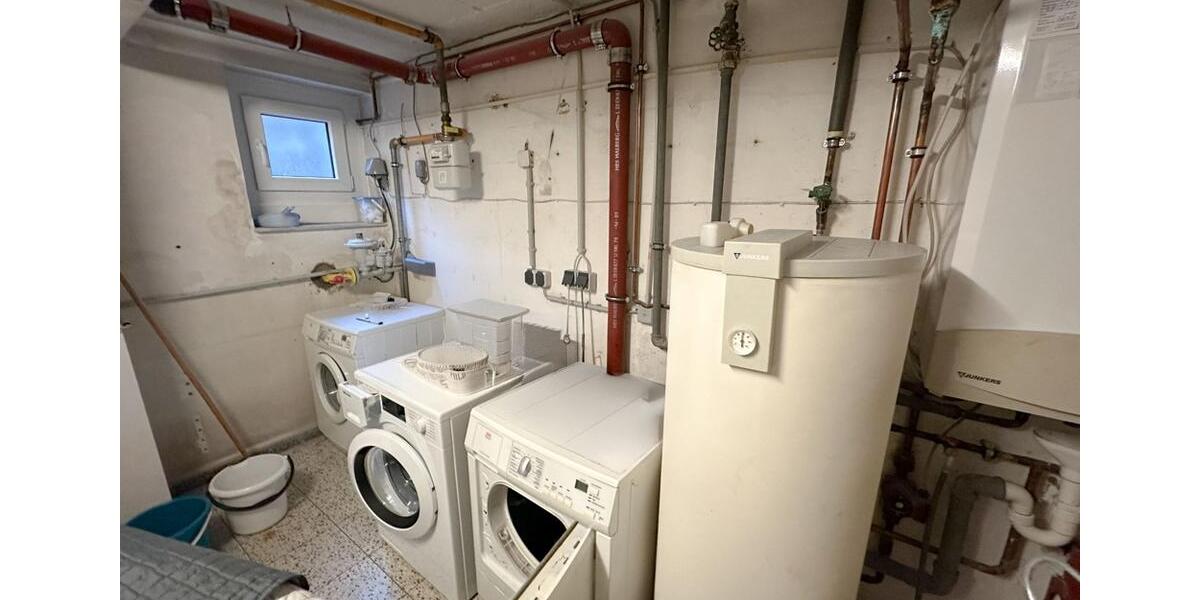 Erdgeschoßwohnung Gladbeck Alt-Rentfort - 5 Zimmer, 150 m&sup2;, 1.300&euro; | Angebot:25320588