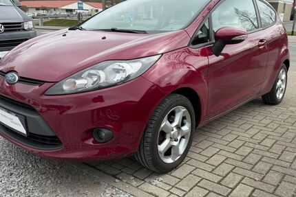 Ford Fiesta 153.000 km 2.999 &euro; Seesen 38723