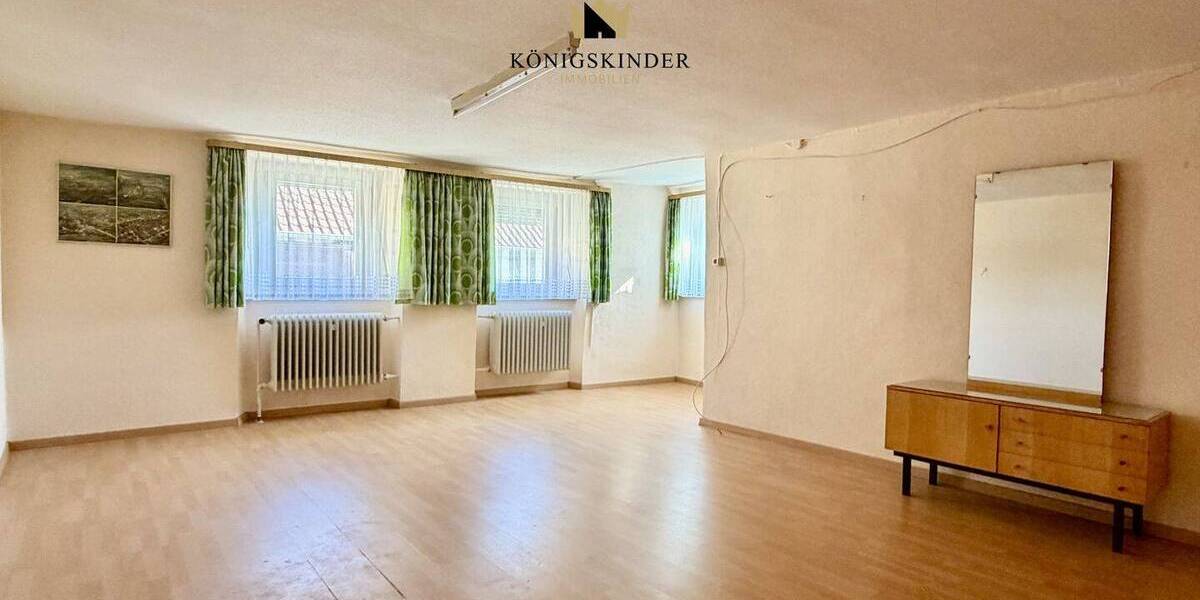 Einfamilienhaus Ammerbuch-Poltringen Poltringen - 6 Zimmer, 119 m&sup2;, 250.000&euro; | Angebot:26684114