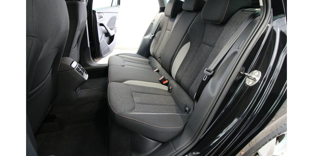 Skoda Scala 1.5 TSI 7-DSG Style Plus LED+KAMERA+AHK 57.189 km 21.900 &euro; Hagenow 19230