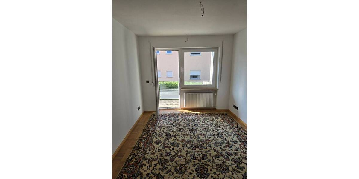 Etagenwohnung Langenzenn - 1.500&euro; | Angebot:25675761