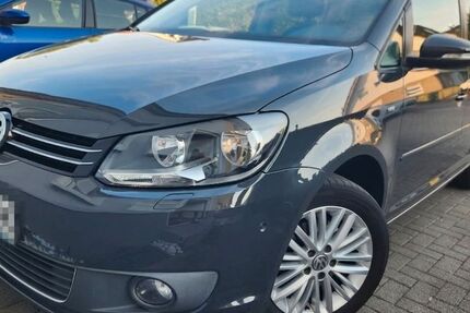 VW Touran 134.000 km 9.900 &euro; Rosbach 61191