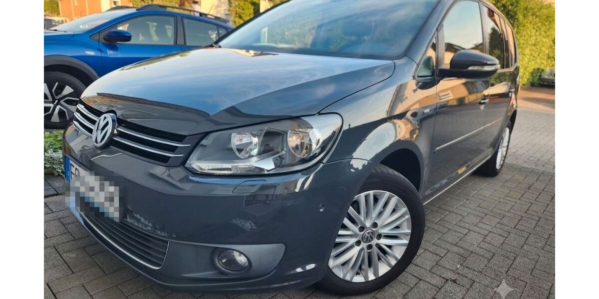 VW Touran 134.000 km 9.900 &euro; Rosbach 61191