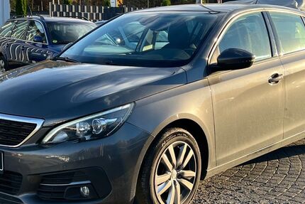 Peugeot 308 44.073 km 9.980 &euro; Bestwig 59909