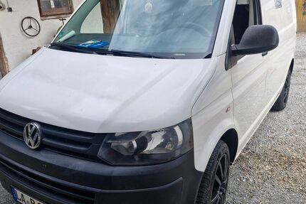 VW T5 Transporter 351.000 km 4.890 &euro; Weng 84187