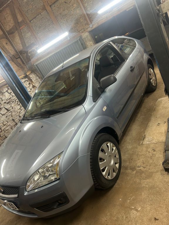 Ford Focus 201.000 km 2.000 € Frankenberg 35066
