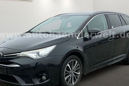 Toyota Avensis 106.809 km 7.999 &euro; Brehna 06796