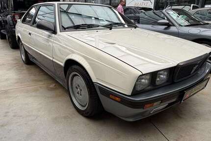 Maserati Ghibli 101.000 km 24.900 &euro; Düsseldorf 40591