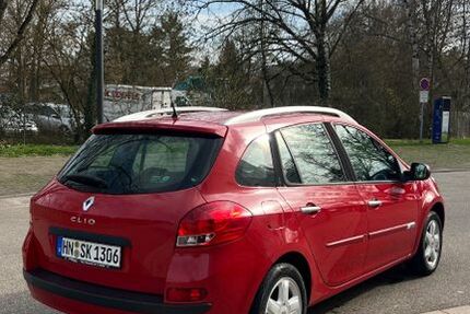 Renault Clio 127.000 km 2.999 &euro; Massenbachhausen 74252