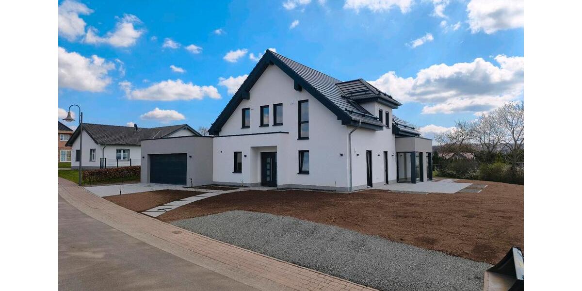 Einfamilienhaus Pronsfeld - 6 Zimmer, 180 m&sup2;, 600.000&euro; | Angebot:26148301