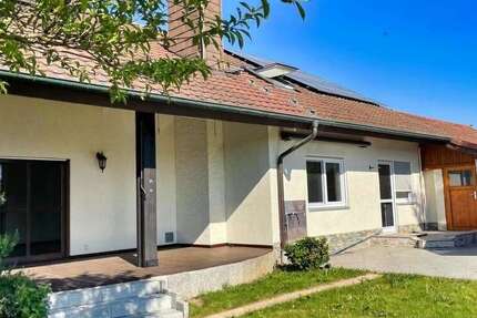 Haus zum Kaufen in Neuenburg 890.000 € 283 m² 10 zimmer