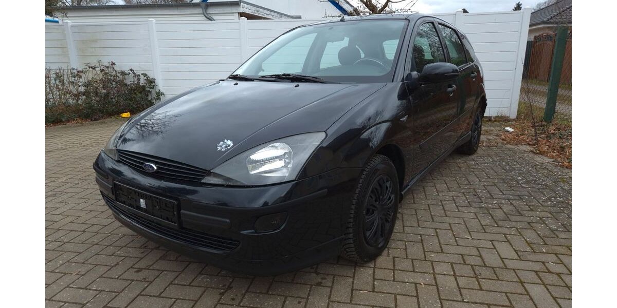 Ford Focus 321.945 km 800 &euro; Strausberg 15344