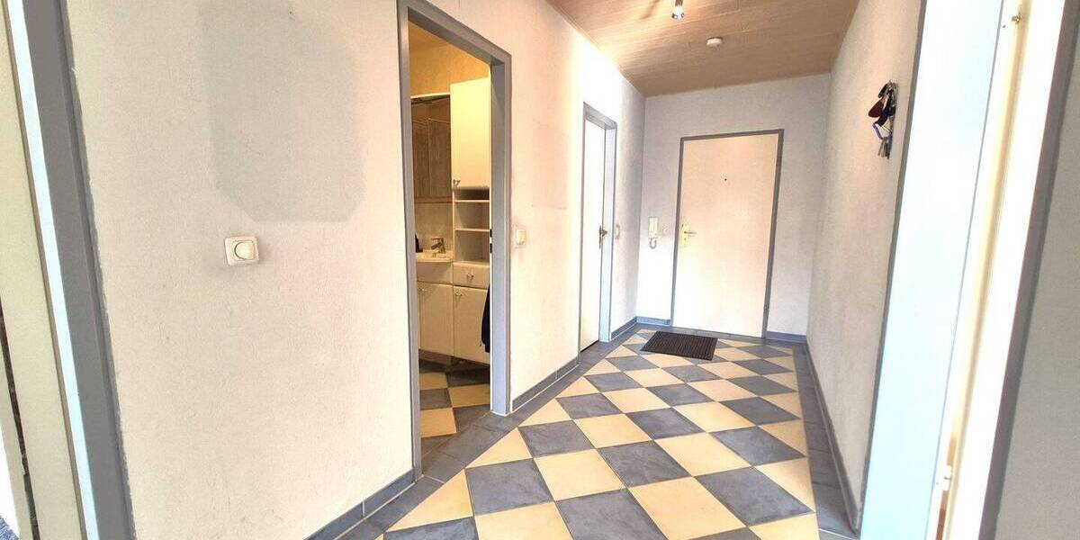 Etagenwohnung Bad Schwartau - 3 Zimmer, 96 m&sup2;, 199.000&euro; | Angebot:26026706