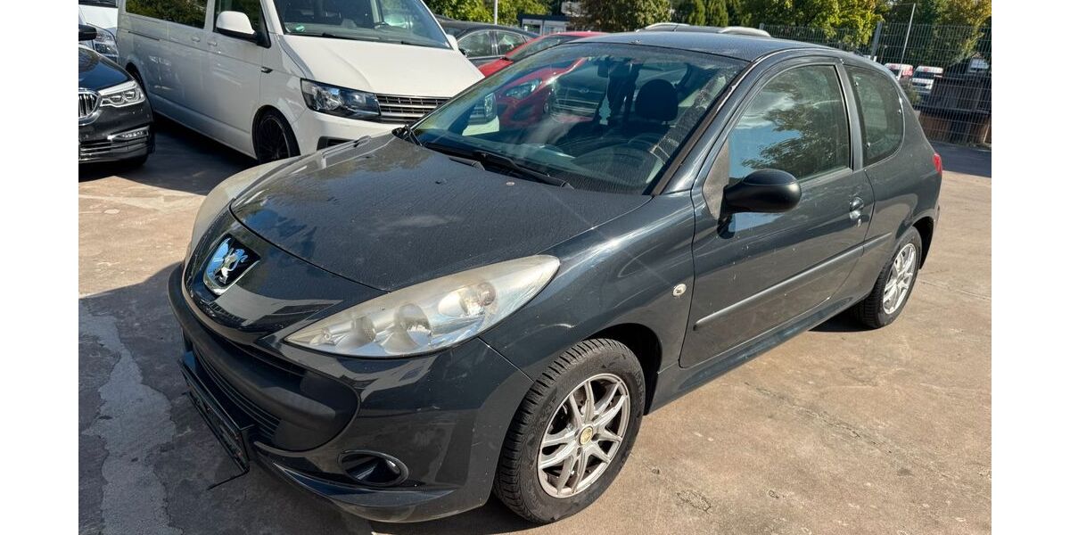 Peugeot 206 162.000 km 950 € Detmold 32758