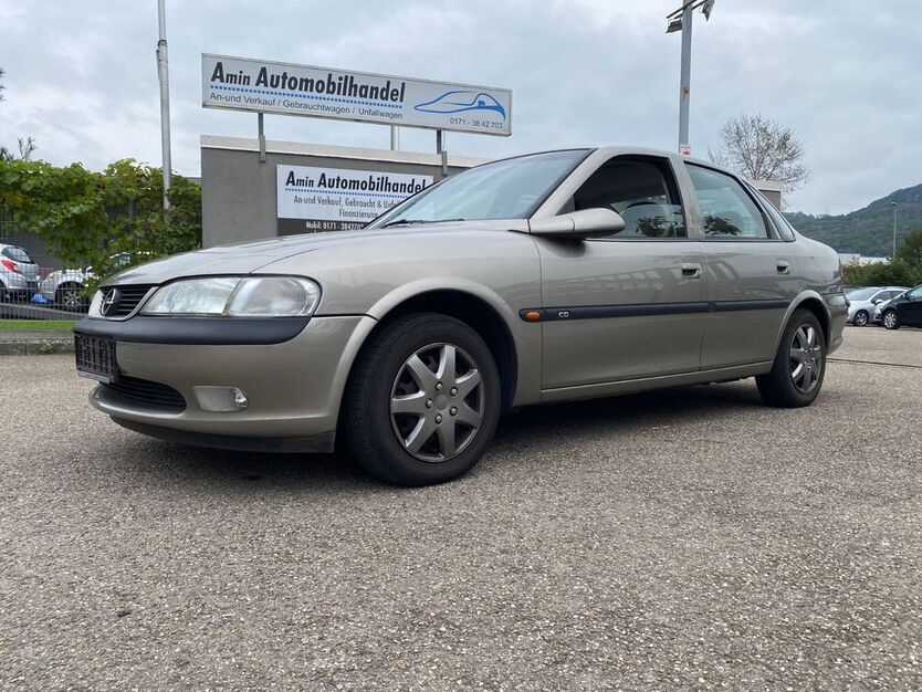 Opel Vectra 64.100 km 1.590 € Bad Säckingen 79713