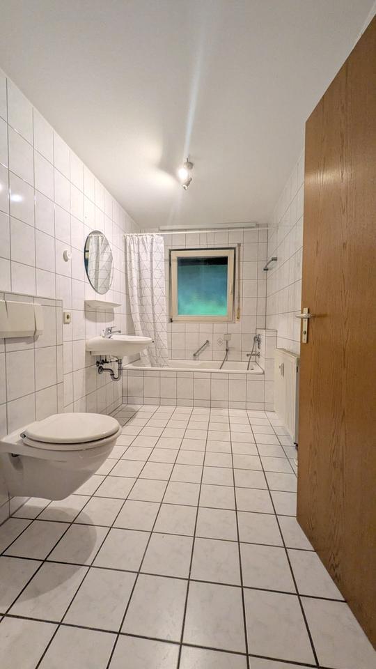 Schöne, geräumige zwei Zimmer Wohnung in Horb am Neckar