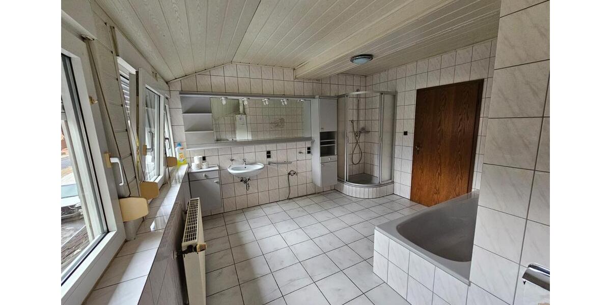 Dachgeschoßwohnung Sögel - 4 Zimmer, 100 m&sup2;, 800&euro; | Angebot:26419532