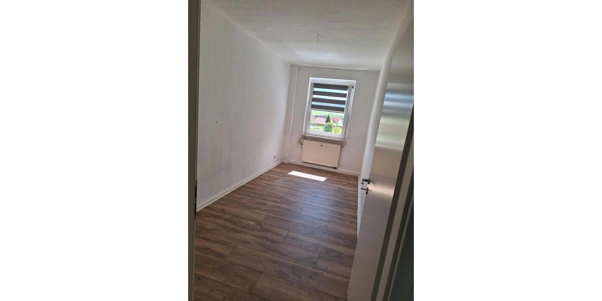 Etagenwohnung Drei Gleichen - 2 Zimmer, 75 m&sup2;, 501&euro; | Angebot:26549024