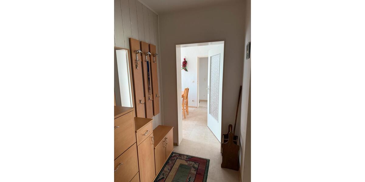 Erdgeschoßwohnung Detmold Hakedahl - 4 Zimmer, 81 m&sup2;, 670&euro; | Angebot:26705739