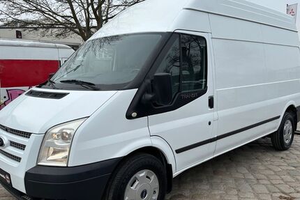 Ford Transit 141.290 km 9.990 &euro; Berlin OT Alt-Hohenschönhausen 13055