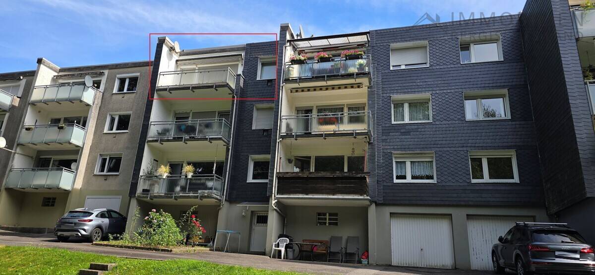 GEPFLEGTE 2-RAUMWOHNUNG MIT BALKON UND GARAGE IN RUHIGER LAGE 2 zimmer