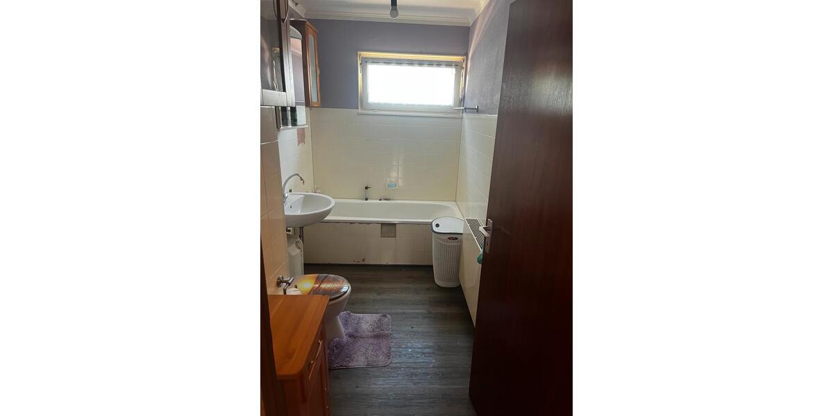 Einfamilienhaus Schotten - 7 Zimmer, 125 m&sup2;, 230.000&euro; | Angebot:26926487