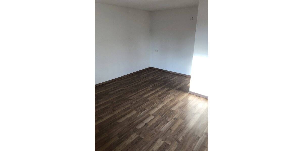 Mehrfamilienhaus, Wohnhaus Roding Neubäu - 8 Zimmer, 255 m&sup2;, 369.000&euro; | Angebot:26820143